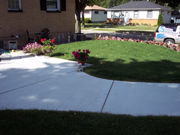 Milwaukee Concrete patio and walkway